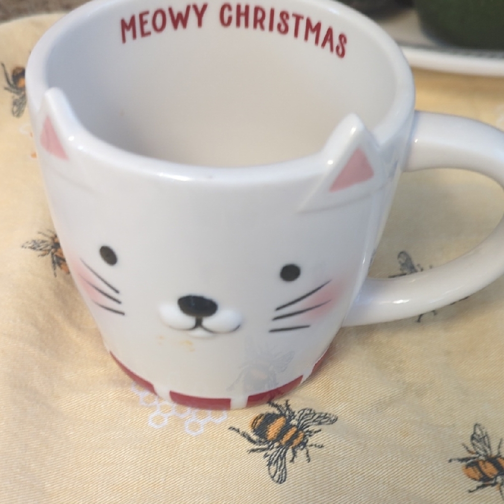 Wonderland Merry Christmas Cat Coffee Mug New